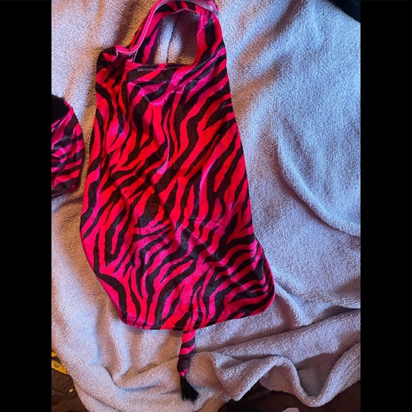 Dog zebra costume sz M - Picture 2 of 5